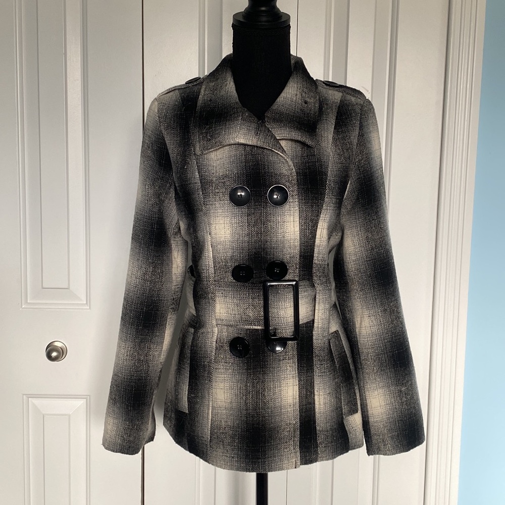 Adorable Y2K Last Kiss Medium Black/White And Grey Button Up Belted Jacket